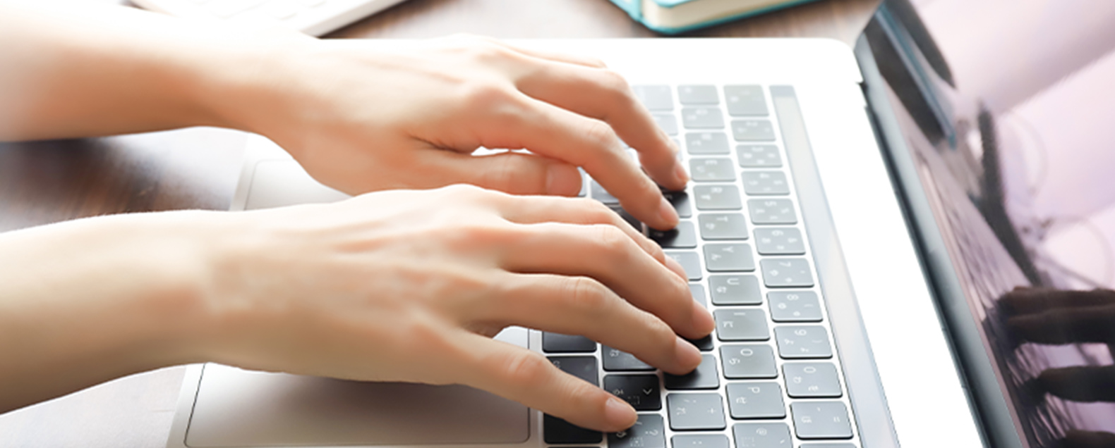 想映クリエイトについて